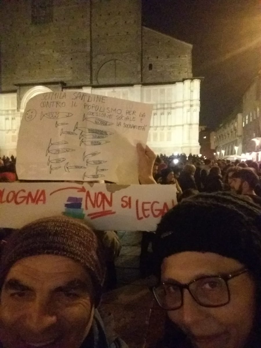 Bologna non si lega! Seimila sardine in piazza a Bologna come controcanto a Salvini!