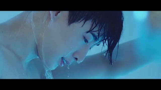 Me every time I get a shower now, thinking about how the Find You MV came true. Only it wasn't Hyungwon MX lost, but Wonho. Why do I do this to myself? #BeStrongForWonho #기억해_514