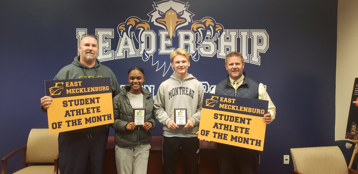 eastmeck_sports's tweet photo. Congrats Jakaria and Collin. Great job! https://t.co/1tNZxwL7lJ