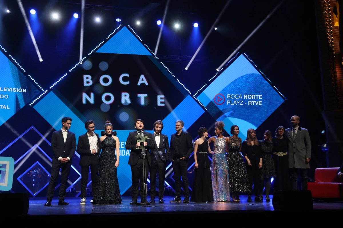 Sube el equipo de Boca Norte a recoger el Premio #Ondas2019 Nacional de Televisión al mejor contenido