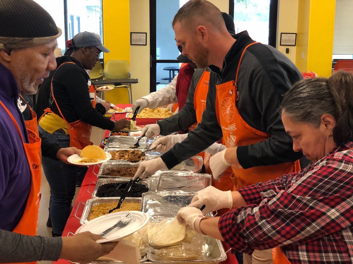 cmzeus's tweet photo. DFC 6777: Only thing better than celebrating 100 days safe on Taco Tuesday is celebrating it on Taco Thursday https://t.co/dlwSa7NRyb