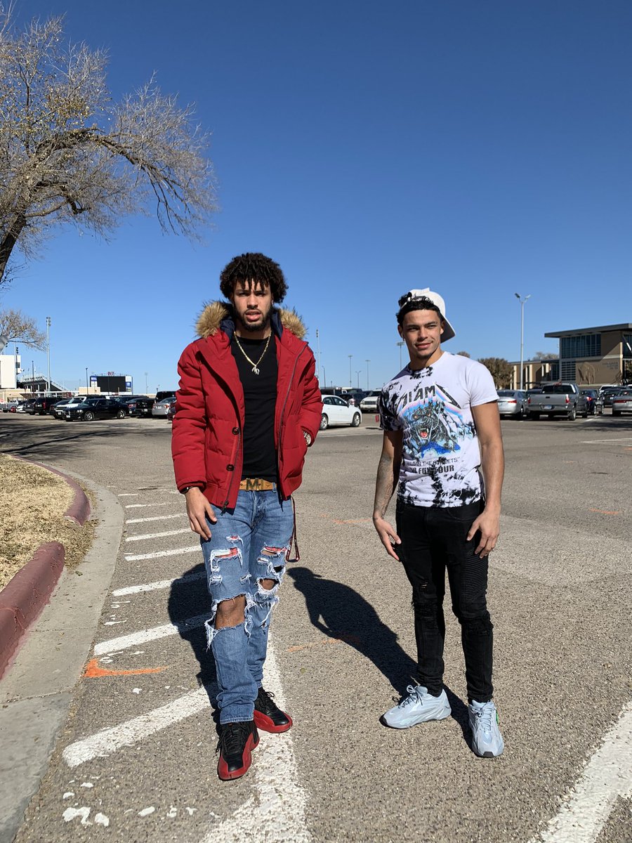 IG: Too_3asy⚡️ tweet media