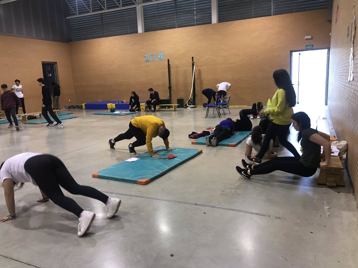 masqueef's tweet photo. #iespalomares #beactive #physicalcondition #condiciónfísica #training #edufis #masqueef https://t.co/JL6n95WoVy