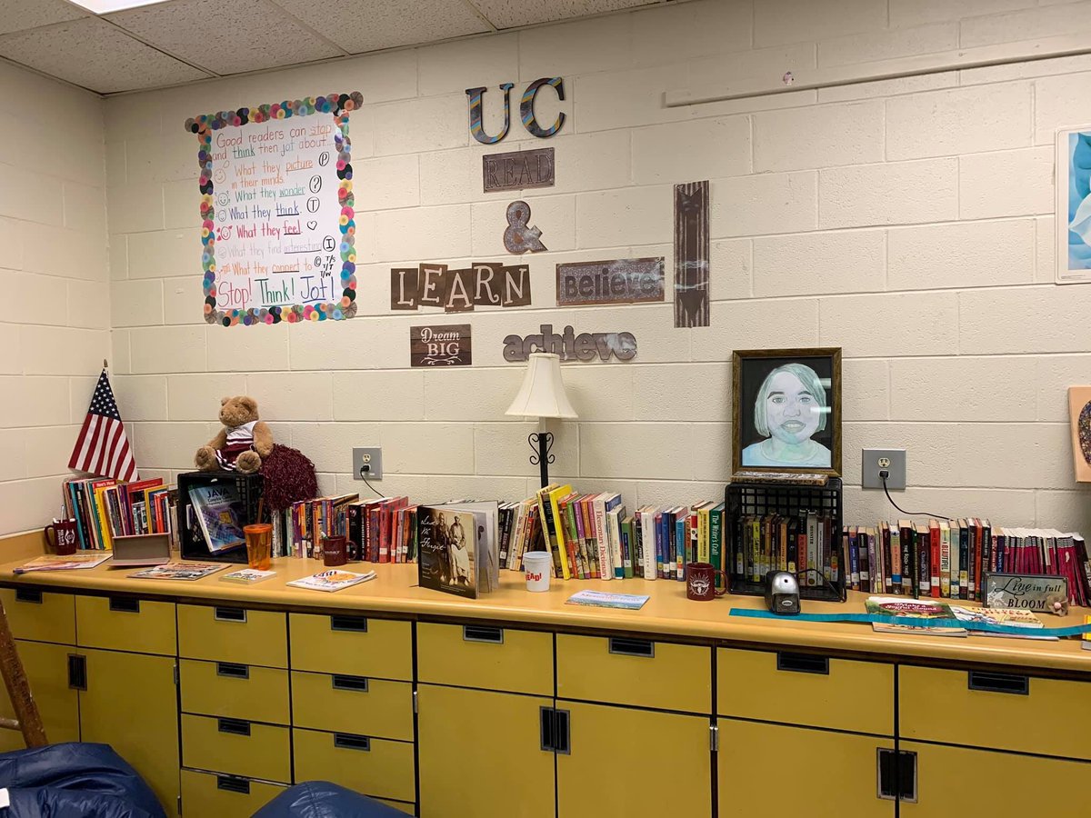 ucsdsc's tweet photo. Check out this reading nook in Ms Parksβ IBA class at Union County High School where students are encouraged to read for pleasure and enjoyment! #UnionREADS https://t.co/uV1kUM5yQR