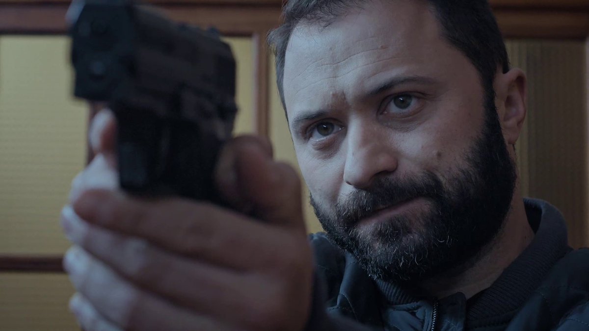 A vinganza nunca leva a nada. 

Esta noite #AEstiba8 a partir das 22:00h na <a href="/TVGalicia/">TVG</a> <a href="/franlareu/">fran lareu</a>

#AEstiba #TVG #thriller