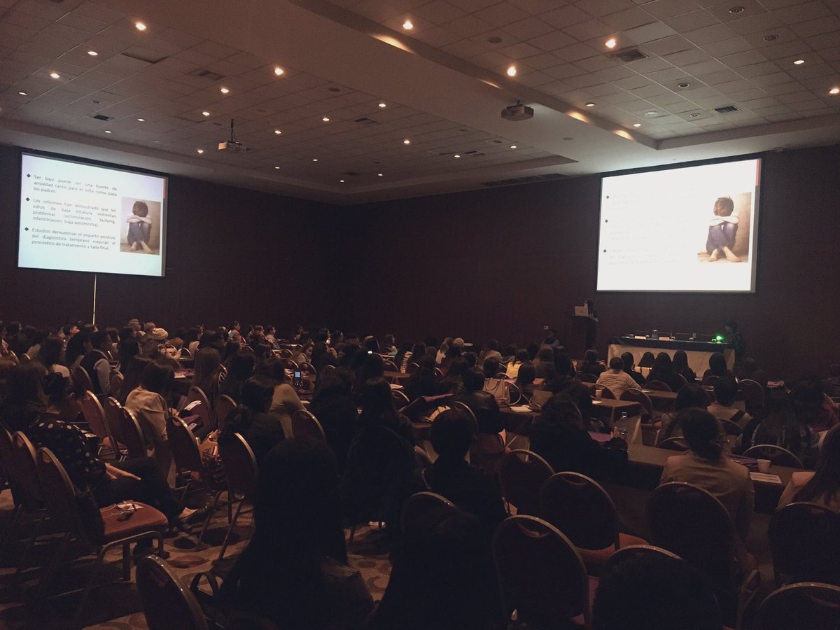 SENPEAzuay's tweet photo. Salon de soporte nutricional Pediatrico ! #SENPECuenca2019 https://t.co/xIWn3xf2Kh