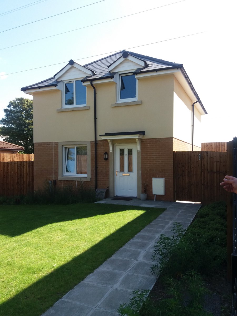 UnitedWelsh's tweet photo. We build affordable homes so that more people can have a safe and secure roof over their head. To do this, we often source bank loans that are repaid with rent money. When you pay your rent, you are helping other families in need #RentFirstUW https://t.co/edbp3GXVTt