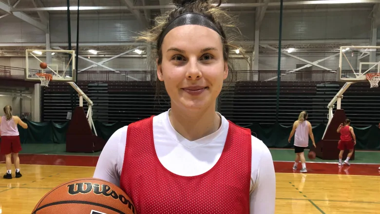 CBCNL's tweet photo. NEW | Shooting star: MUN Sea-Hawk sets single-game scoring record

https://t.co/wWORiCrIe0 https://t.co/a30IMC1ApK