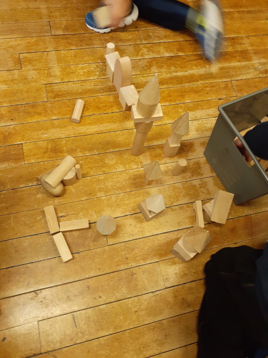 mrspsgr1s's tweet image. Exploring 3D figures. What 2D shapes do you notice? Can you build a city? What figures would you use? #geometry #3Dfigures @ConnaughtDSBN