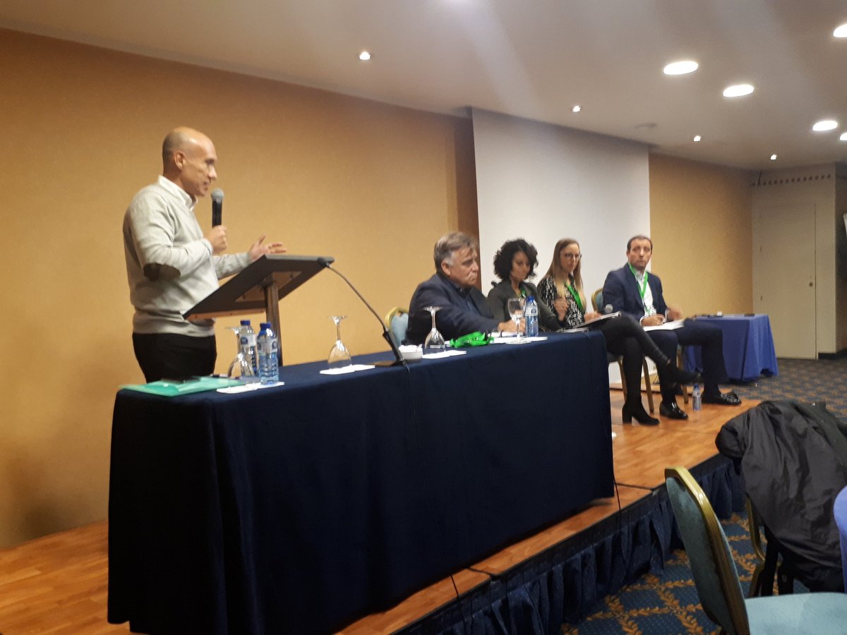 Debemos permitir que  las organizaciones dejen espacio para los atributos femeninos y masculinos para lograr espacios más amigables y entrenar a las personas para un liderazo incluyente dice @Mercebrey <a href="/growlia_com/">Growlia</a> <a href="/gaspahernandez/">Gaspar Hernàndez</a> @institutorelacional <a href="/i_relacional/">Instituto Relacional</a>  #alfasyomegas