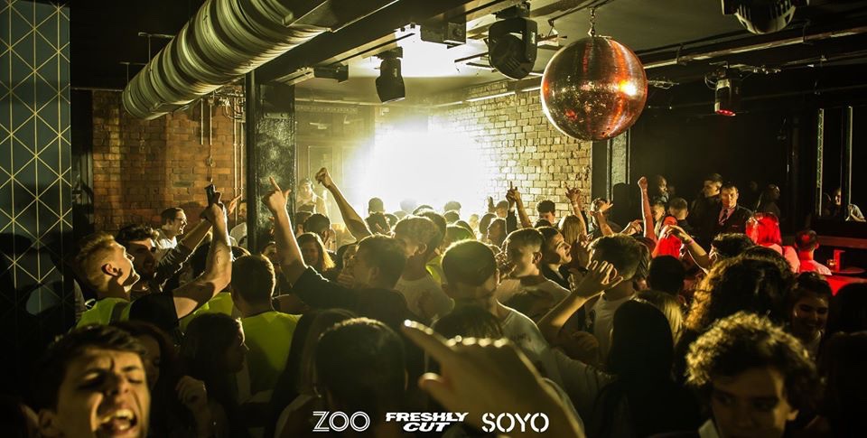 SOYOsheffield's tweet photo. Thursdays at SOYO! <3

If you are out celebrating graduation, stop by and see us! Tonight is gonna be special ;)

#Sheffield #Graduation #Party https://t.co/46bFvdv2wy