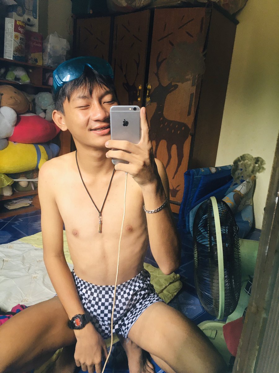 som_thuay's tweet photo. เงี่ยน 💦💦 https://t.co/g6SW0JTssV