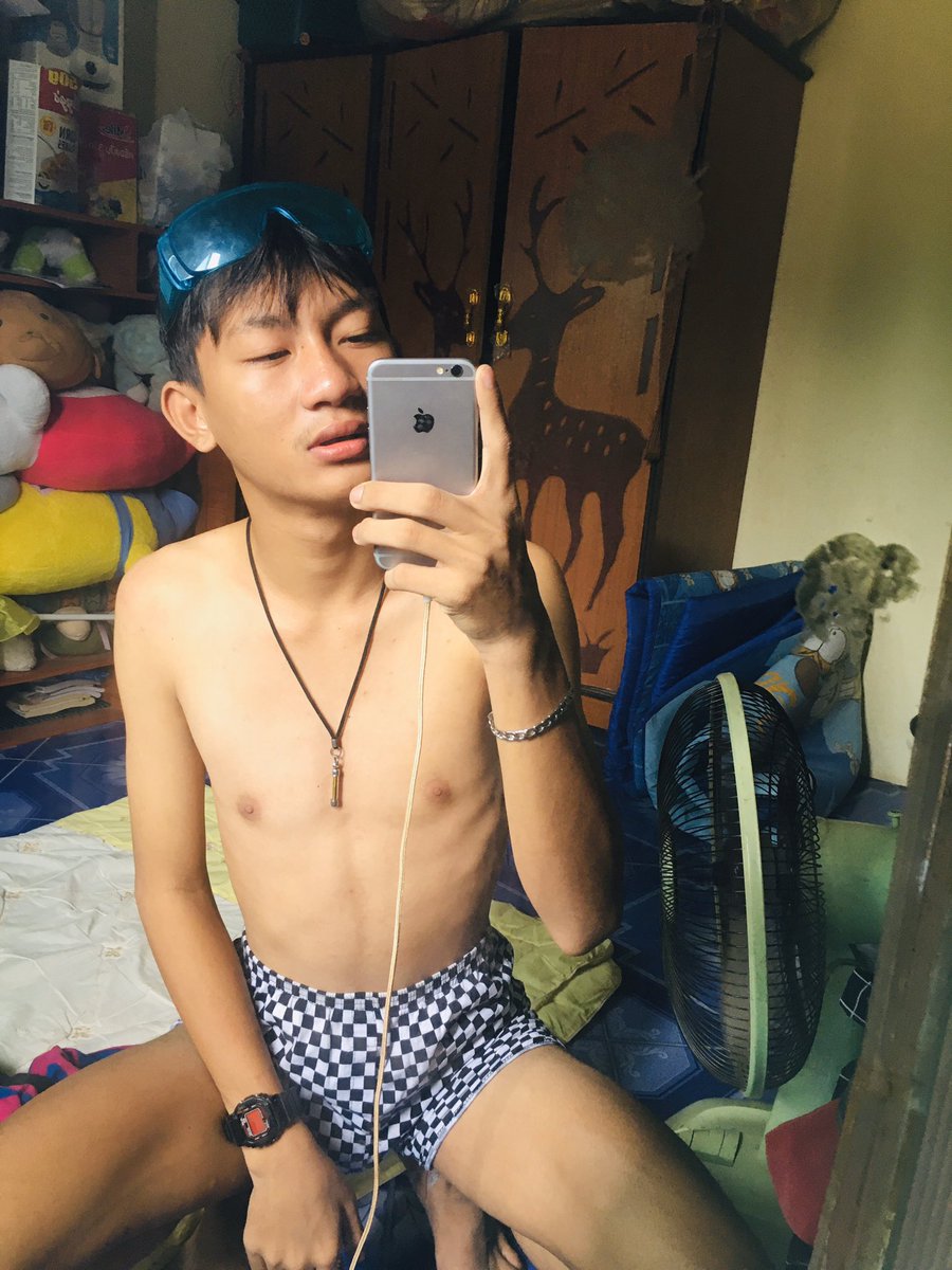 som_thuay's tweet photo. เงี่ยน 💦💦 https://t.co/g6SW0JTssV