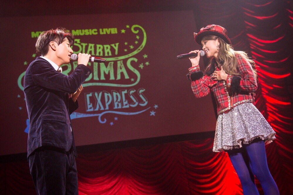 airy610's tweet photo. @_sami_33 まさにえいみーちゃんも同じこと言ってたよ！笑
music liveみたいなのだよね？ドラムでBrunoの曲やっ��り、佳ちゃん(本名ど忘れ)と美女と野獣歌ったり🎄
ベルちゃんの魅力がぎっしり詰まってて、新しいことへのチャレンジもかっこよくて🔥かっこいいベルちゃん見れるのラベラーは好きよね🤩 https://t.co/jKYJclB5nE