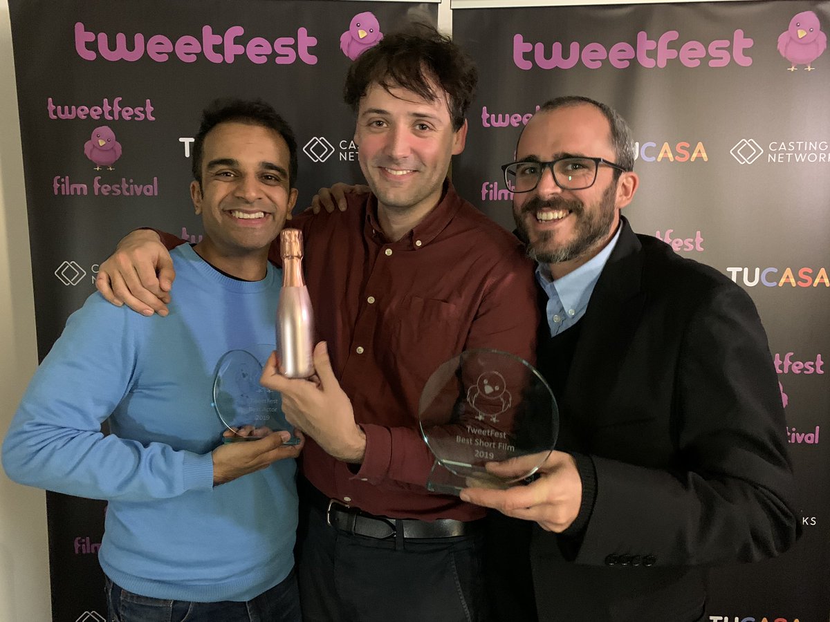 OmarStrikesBack's tweet image. So humbled and thrilled to say that I won Best Actor @UKActorsTweetup festival. #Theplunge also took home Best Film on an incredible night. Thank you to this incredible festival and as ever to my cast and crew. #actorslife #Filmmaking #Filmmaker #comedy #shortfilm #Awardwinning