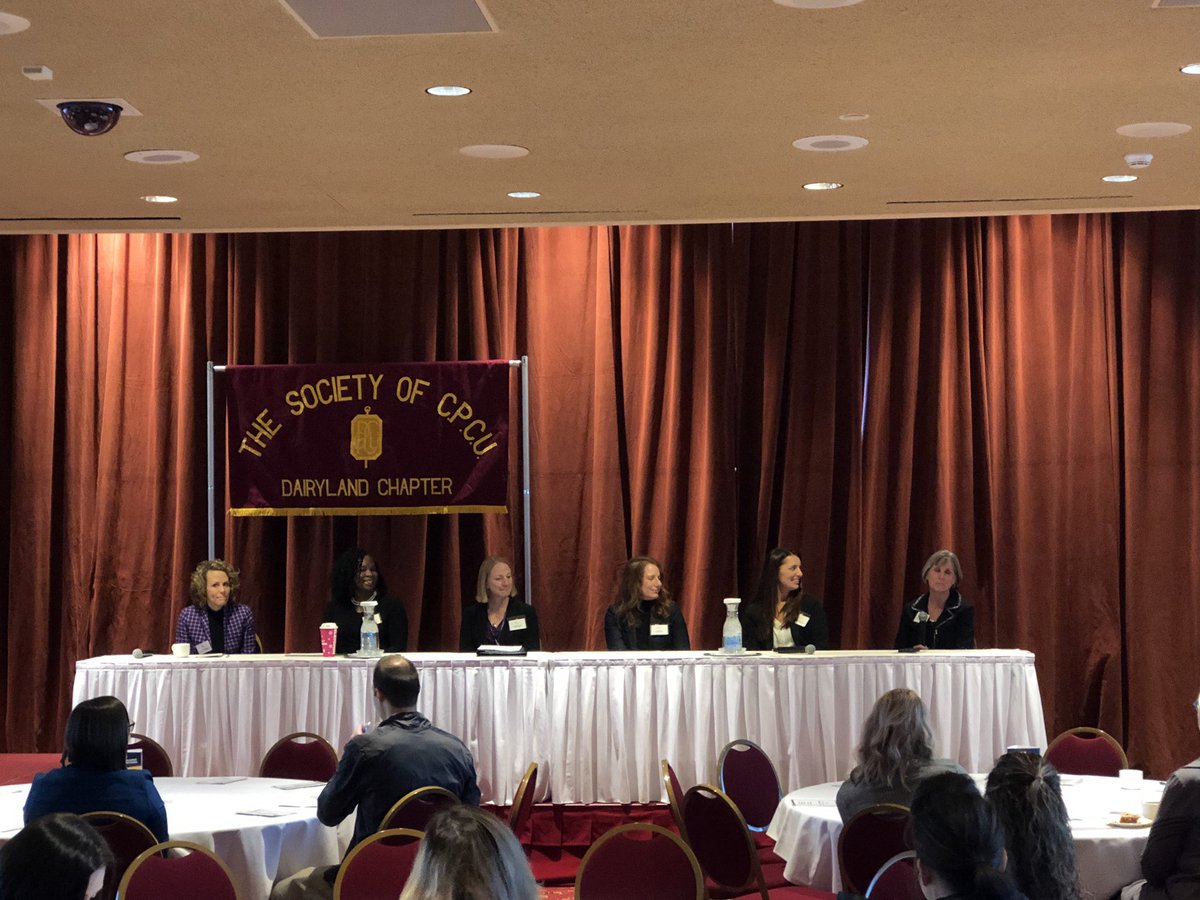 DairylandCPCUs's tweet photo. We have a great turnout for our networking breakfast and panel discussion! Thank you to our panelists for your time and participation! #cpcuiday #cpcu2019 #cpcu75 https://t.co/zjw6MgEhyD