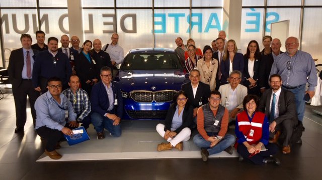 economie_quebec's tweet photo. La mission commerciale au Mexique dans le secteur automobile bat son plein avec une délégation composée de 15 entreprises québécoises. Après des rencontres avec des acheteurs de BMW, de Nissan et d'autres fournisseurs, la mission s’achève auj. à la Foro Automotriz 2019. #ExportQc https://t.co/OVZoENGgw5