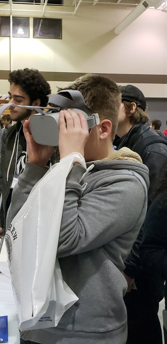 HixJen's tweet image. Field trip to VALEES APPRENTICESHIP EXPO! Thank you to all of the Trade Union Reps. who shared education &amp;amp; job details!   #thatsrotolo #VALEES