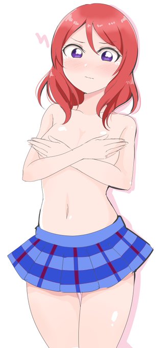 お題箱
>下だけ制服着たまきちゃんをお願いします! 