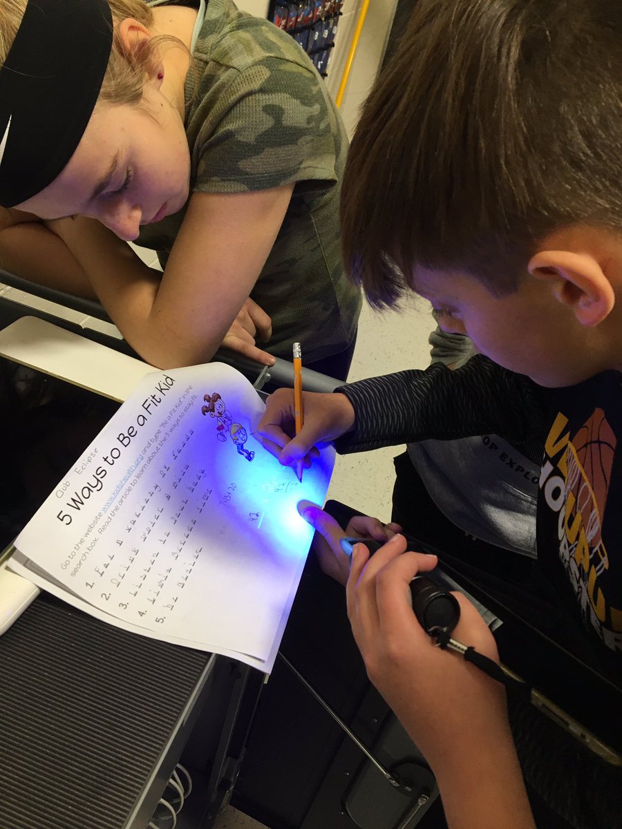 PhyEdJackie's tweet photo. My 4th, 5th, &amp; 6th graders are learning to literally “Think outside the box” to become critical thinkers while doing the physical and digital breakout boxes @breakoutEDU I love these boxes!!!! Can’t wait to design our next breakout @ckmulloy https://t.co/IwRgiRX1Vc