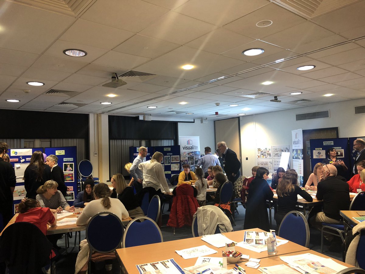proudtoengage's tweet photo. Fantastic engagement with our groups tonight! Thank you to all for coming 🙏🏼 #proudtoengage #barnsleyisbrill @barnshospital @Jameslufc1981 @MurphyJaxie @alicow1 @bobkirton @AliceFridderz @Barnsleyward37 https://t.co/3feRB82f4x