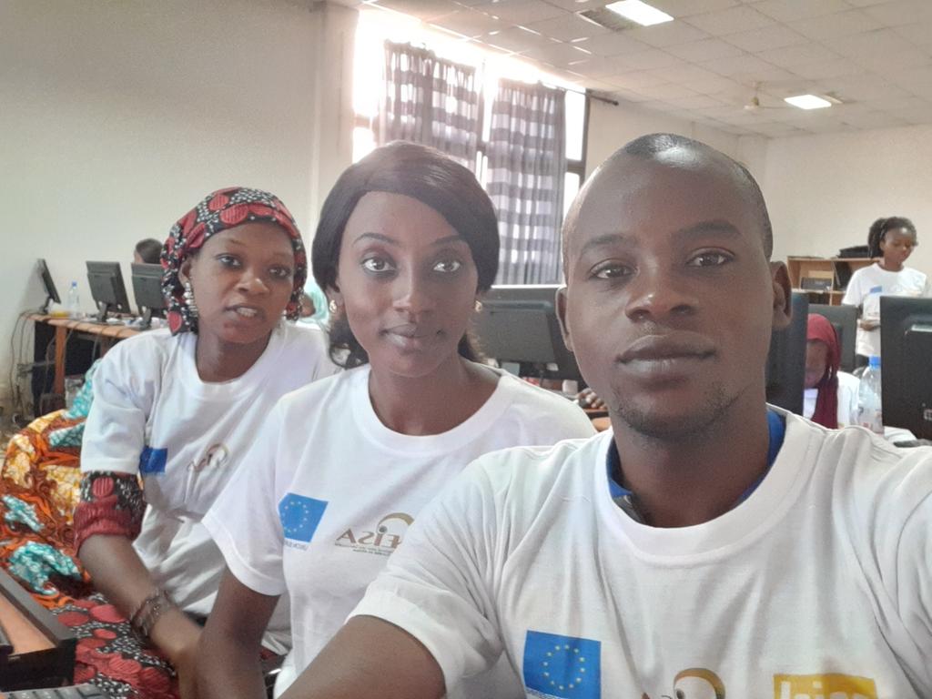 abdoulayeongoi1's tweet photo. Nous sommes jeunes, nous sommes enrôlés au RAVEC et vous ?
#sciel #monravec https://t.co/7XBB0z65eH