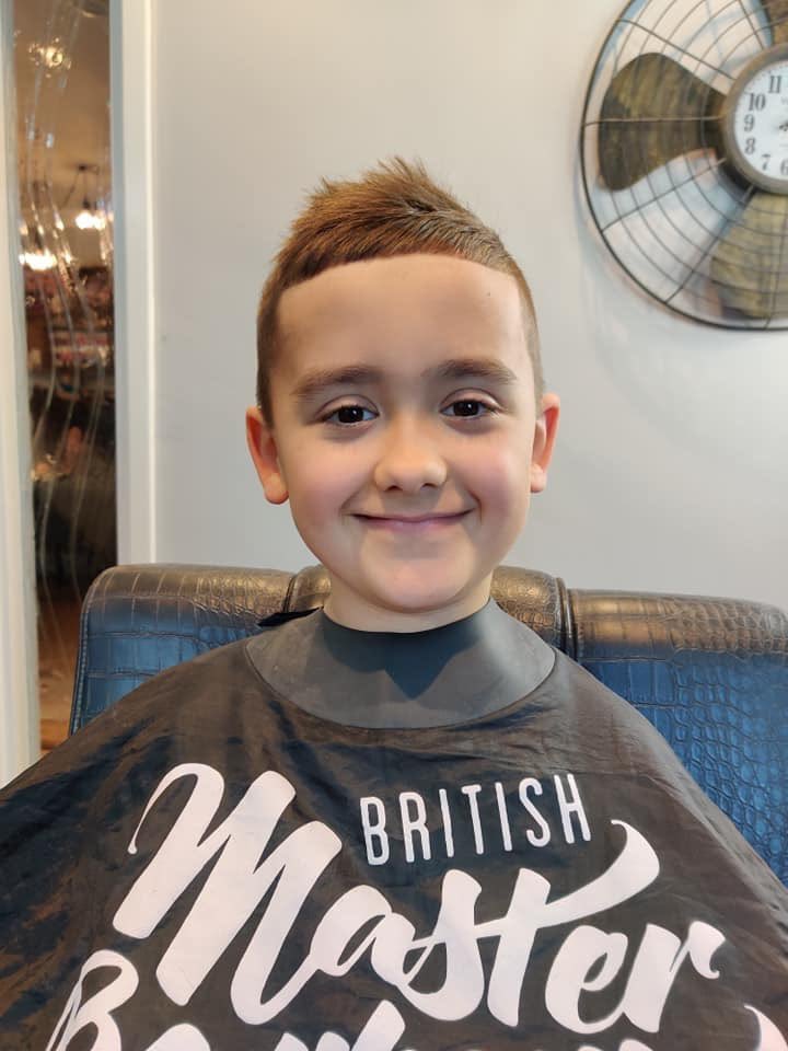 AutonStyle's tweet image. Another happy client.

Darren gave this little man a fantastic trim. ✄

Message our page to book your appointment today. 📲