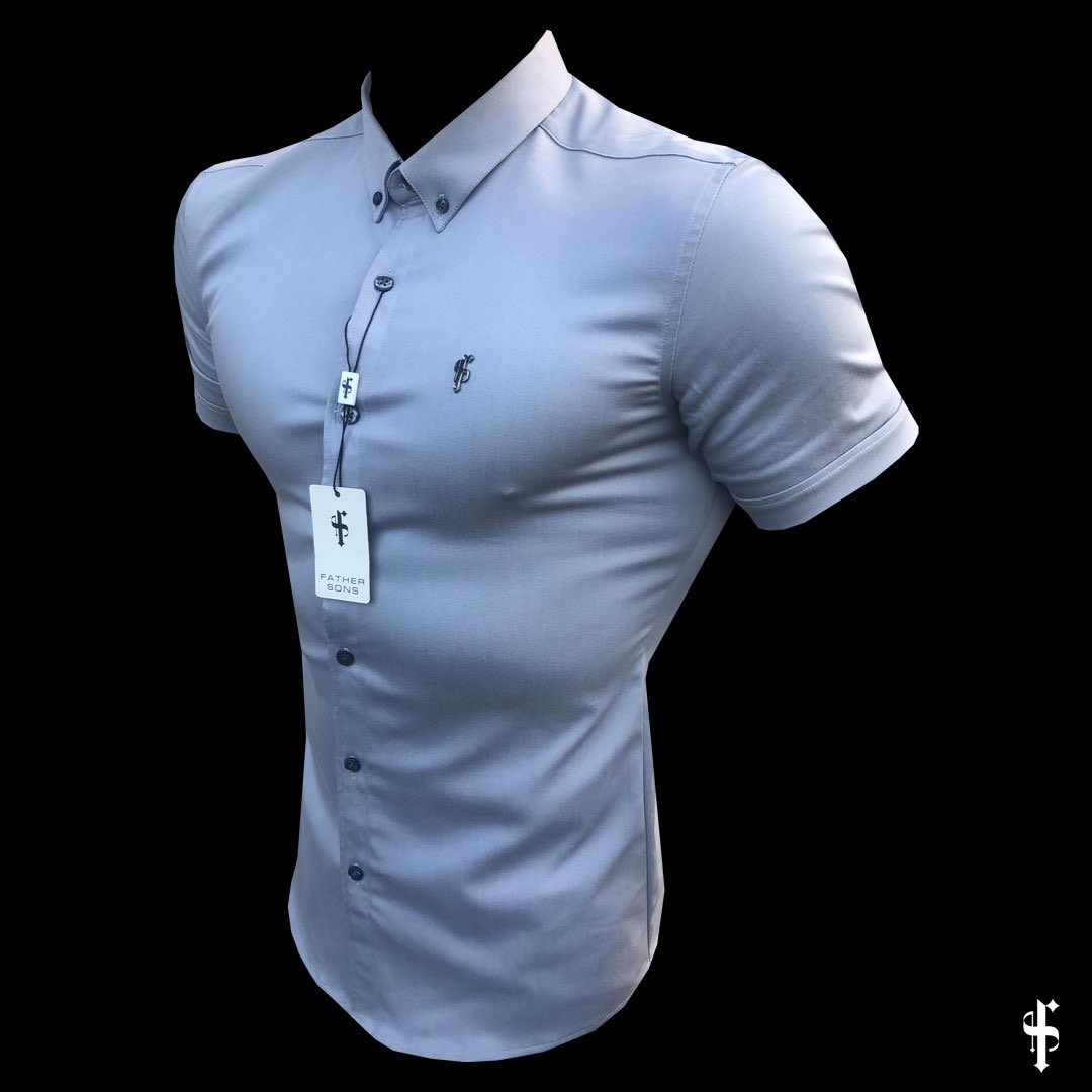 WIN 3 items of your choice at #FatherSons 🎁🎁🎁

- Follow
- RT

Winner chosen Sunday | fathersonsclothing.com/collections/de…