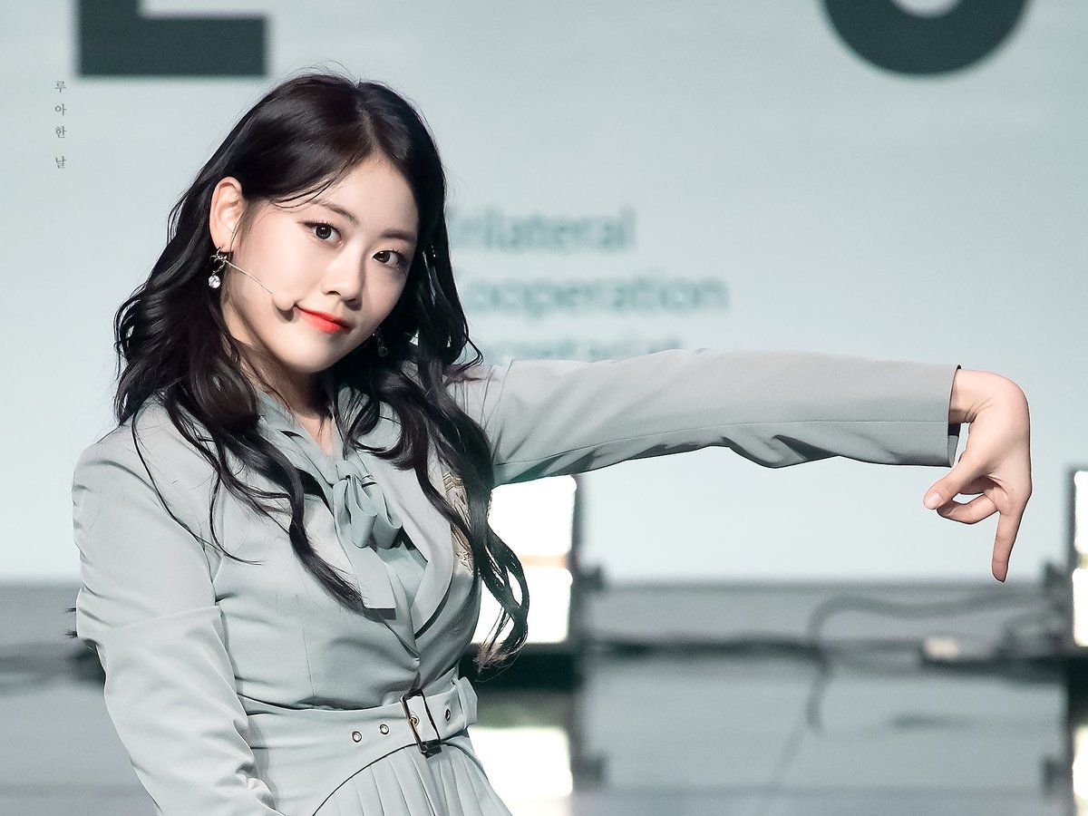 luarchived's tweet photo. 191025 https://t.co/AzULt6c7qO