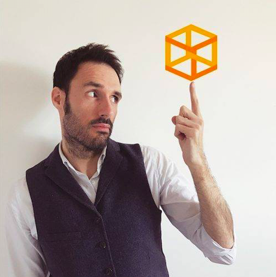Open_Box's tweet photo. "Who about communication: #InfluencerMarketing. Nano influencer: come gli antieroi di Instagram diventano strategici." Questo il titolo dell'appuntamento di #FACTORYNEWS di #AgiFactory e che ha visto tra gli esperti interpellati il nostro @MatteoPogliani: https://t.co/jHzlkw4sPe https://t.co/sYOWgOawKk