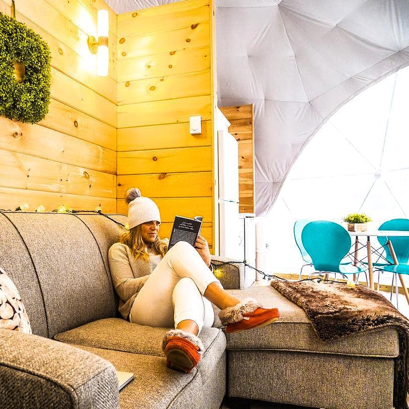 treetophavenpei's tweet photo. It may be getting colder outside, but it sure is warm inside one of our nature domes. #offgrid #holiday #beautiful #cozy #winterisonitsway https://t.co/g4ZzwteqaK