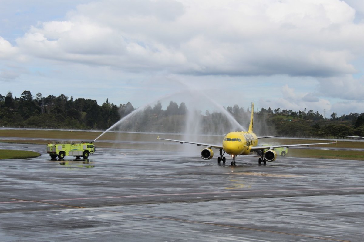 SpiritAirlines's tweet photo. We’re happy to celebrate a decade of service to @AeropuertoArmen in Armenia, Colombia. 🎉✈️ 

Here’s to many more flights to this amazing destination, and many more cups of Colombian coffee, too. ☕ Book your next trip today. https://t.co/qWg1VXLiSt

(📸: IG/petecottingham) https://t.co/PBLeDAAqFw