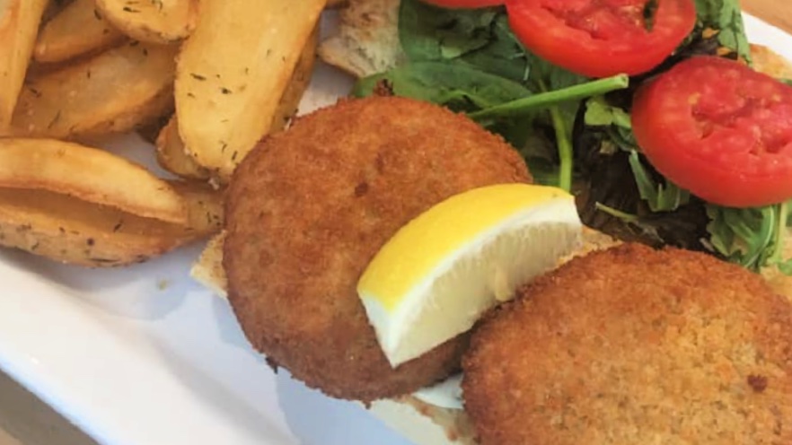 T2Traders's tweet photo. One bite and you'll know you made the right decision dining with us today! #sanibelisland #T2Traders
πΈ Kali Jayne https://t.co/9JfzPWK5O2