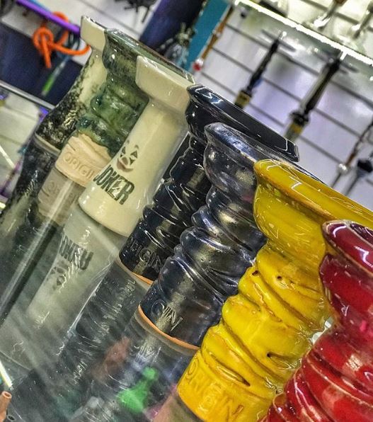 Originshisha's tweet photo. Llévate en Origin Shisha Club tu cazoleta favorita del mejor surtido de modelos! 🔝

https://t.co/FbW5OO4HbT 📲

Elige tu preferida y sácale todo el humo a tu cachimba con las Origin Bowls! 💨💨

#OriginShishaClub #OriginBowl https://t.co/8GS0mmPRTc
