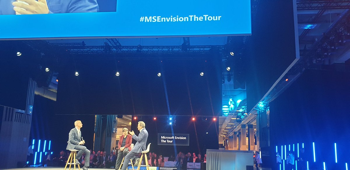 "La ville de #demain, c'est une ville qui sera concentration de richesses, concentration de pollution et concentration de personnes !" 🏙

<a href="/RATPgroup/">RATP Group</a> s'engage à promouvoir une ville meilleure grâce à l'#innovation #responsable ! 🙌

#MSEnvisionTheTour #LET #TechforGood #Mobility