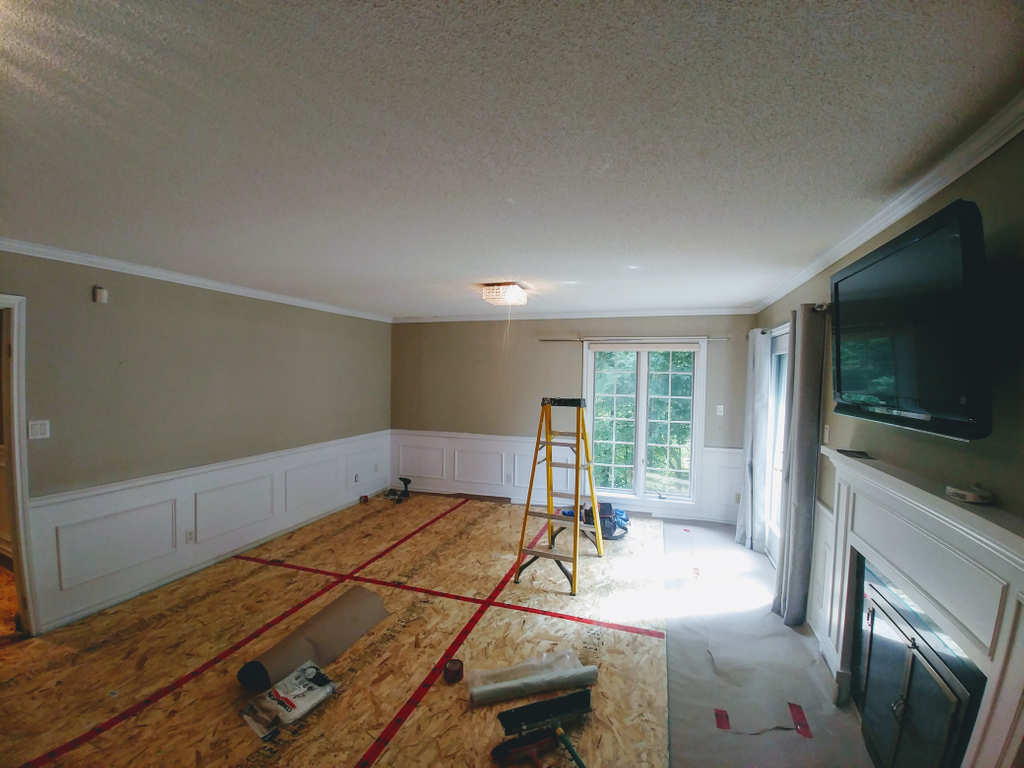 solidarc's tweet image. Raising the roof! We are currently raising the ceilings of the entire top floor of this beautiful home!