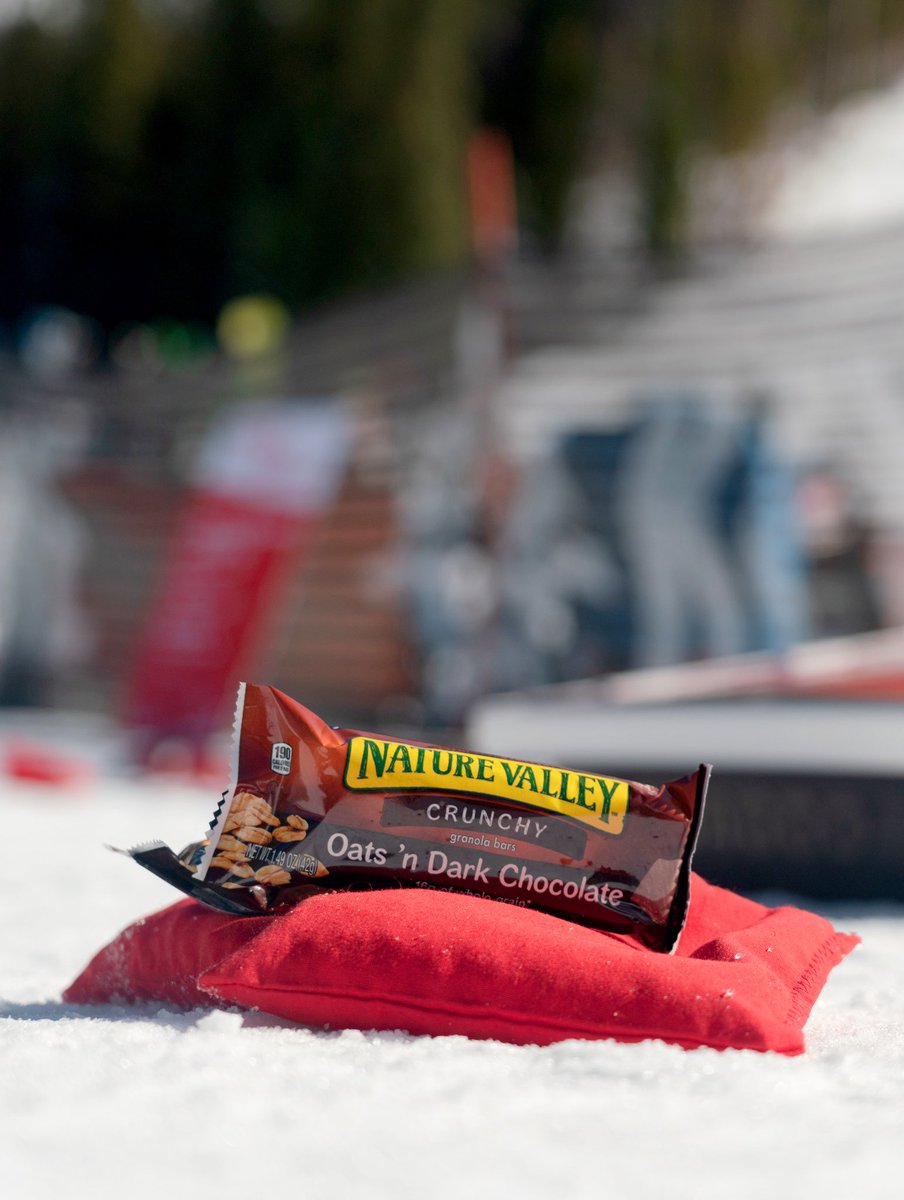 KeystoneMtn's tweet photo. Our final Nature Valley bags tournament is Saturday, Nov 16. Do you have what it takes to win? Win a year's supply of @NatureValley bars + other great prizes. Free to enter and sign-up starts at 10am. Be sure to get there early with your team of two and win big! #KeystoneKickoff https://t.co/IHyVdlr2Ew