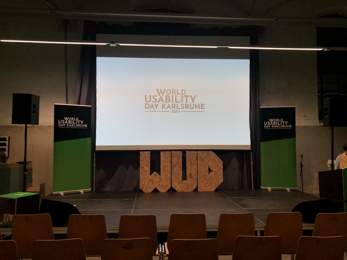 Und los geht’s mit dem diesjährigen #WUD! Wir sind schon sehr gespannt auf die spannenden Vorträge! #wudKA