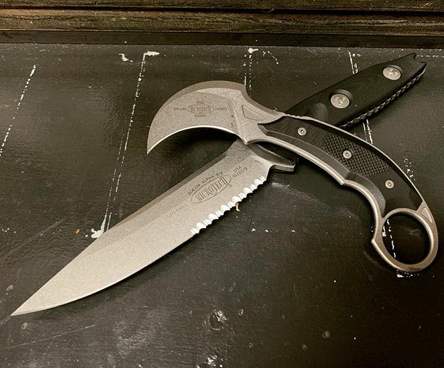 MartinsCFcom's tweet photo. @microtechknives Iconic &amp; Socom Alpha fixed blades in stock. #fixedblade #knives #knifeporn #knivesforsale #edc #sharp #madeinamerica https://t.co/VleusJ7j8d
