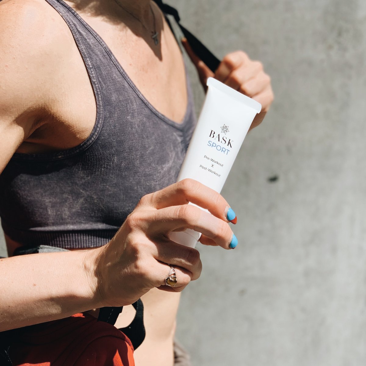 cannabiniers's tweet photo. Play hard. Power through. Win strong. Start again.
#BaskinEssentials Sport cream adds quick, active CBD
relief exactly where you need it, without slowing you
down or taking you out of the game | #cannabiniers #postworkout #cbdcommunity #cbdfitness #cannabiscommunity https://t.co/pq73qd61FQ