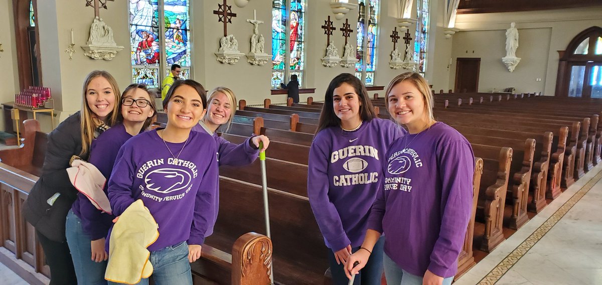 GCHSFineArts's tweet photo. Gibson and Goćur's Junior Girl Kairos at SS. Joan of Arc and Patrick School today! #GCServes https://t.co/h8B0bYMYFr