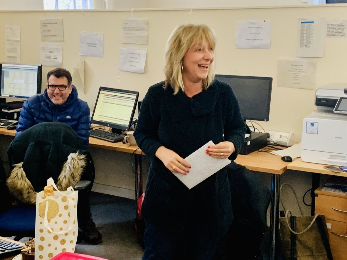 KTaylor791's tweet image. Manchester AMHP hub showing Danielle Jones their appreciation of key support and recognising her 30 years of service in North Manchester @jacbor13 @sarahba52031961 @MichelleB_2019 @nigelparkhouse1 @BridgetHughes64 @bforbriony