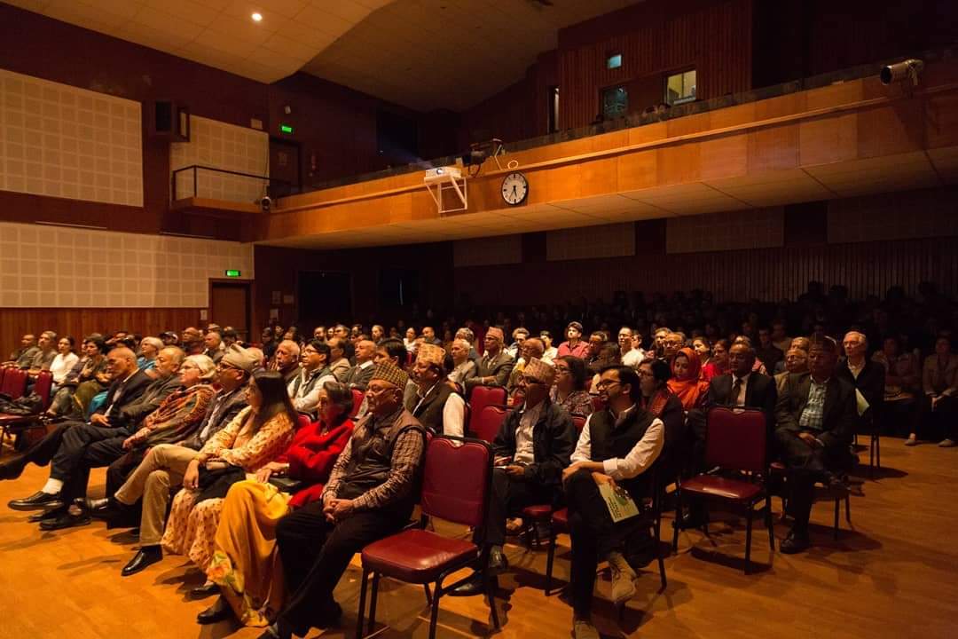 jawadsharifilms's tweet photo. What an amazing opening day at @filmsouthasia. It was an honor for  @IndusBluesfilm  to be inaugural film at the festival. 
Thank you #FSA19.
Photos courtesy of "Film Southasia" official facebook page.
#IndusBlues #JawadSharif #FACE #BipolarFilms #FilmSouthasia #Music https://t.co/u4qaAGyA76