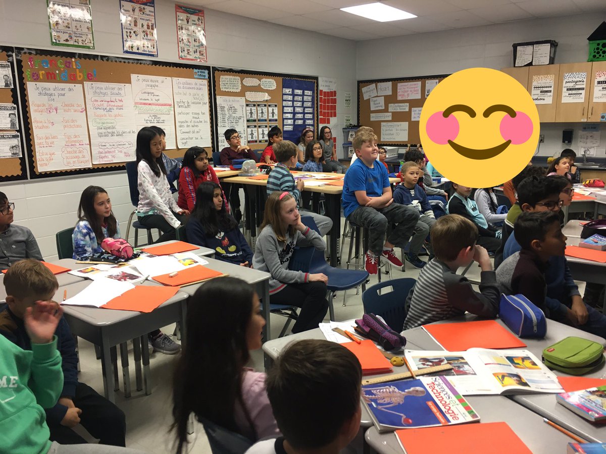 MmeCroll's tweet photo. We had an amazing live call with a @PartnersInRes expert from @UWaterloo - our students asked great questions! They can tell you about two super cool types of cells that exist in bones 🤩  and we have some fun ideas for our project-such a fun period with 5-1 &amp; 5-2! @Mrskspalding https://t.co/qnO2iiVg9A