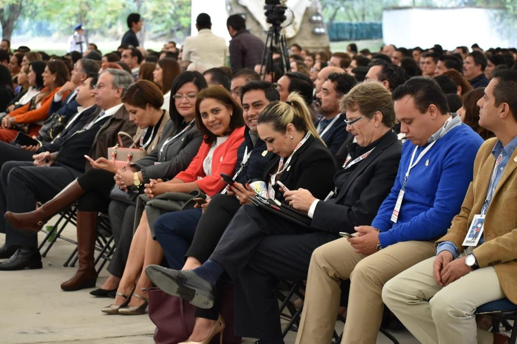 PurisimaJoven's tweet photo. 👣Presentes en el #CITEK2019 👏
Cultura, Innovación y Tecnología
#PurísimaJoven
#PurísimadelRincón
#hagamosruido
#CITEK https://t.co/WTcVLdDtTq
