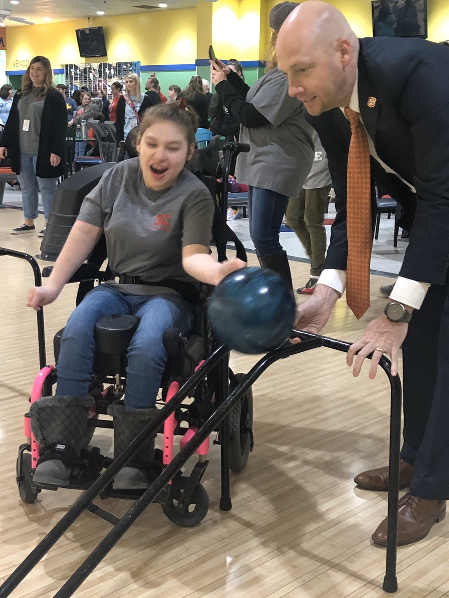 BradTurnerDDA's tweet photo. Great time yesterday celebrating and cheering on Kinsley during her bowling competition with @SOTennessee! So proud of her and the other individuals who participated in their activities. They inspire me to do better! #YallMeansAll https://t.co/wLeGwiIB1u