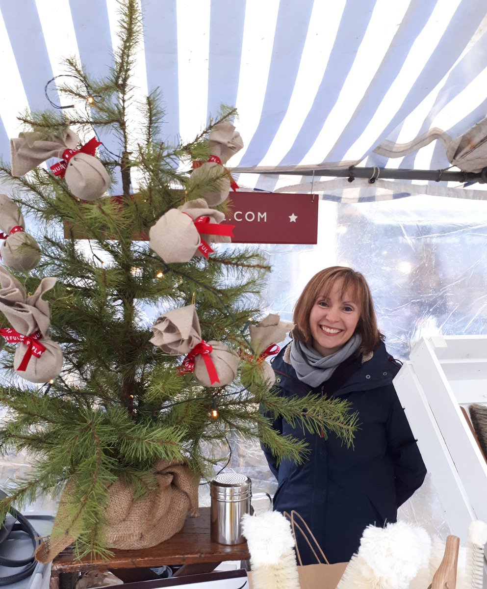 Carousel, stortytelling, comic creations and a giant Christmas tree...bring little ones to <a href="/treaclemarket/">Treacle Market</a> on 24 Nov.They won't he bored and you can tick off your Christmas list whilst shopping with friendly independent makers and producers!