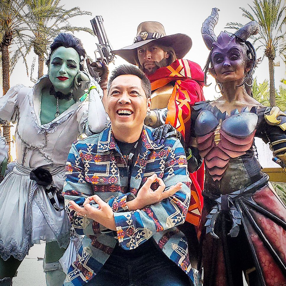 #TBT to when I was a little underdressed at BlizzCon. #Overwatch #Overwatch2 #OverwatchFamily #OverwatchCosplay #Sombra #Zenyatta #McCree #Symmetra #BlizzCon2019