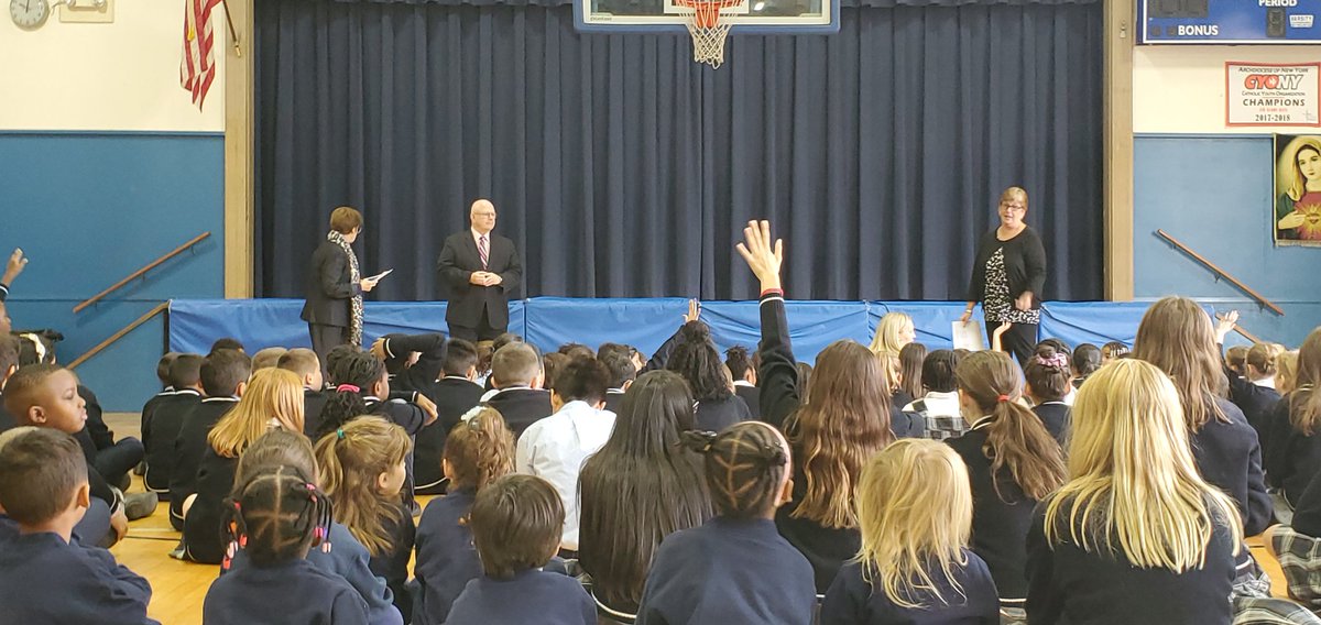 We would like to thank Superintendent of schools Michael Deegan for visiting us today, along with Mary Jane Daley, NWP Regional Superintendent. Come back to join us anytime! @MichaelDeegan10 <a href="/ArchNY_Schools/">NY Catholic Schools</a> <a href="/Mary_JaneRS/">Mary Jane Daley</a> <a href="/Sara_Shea72/">Sara Shea</a>
