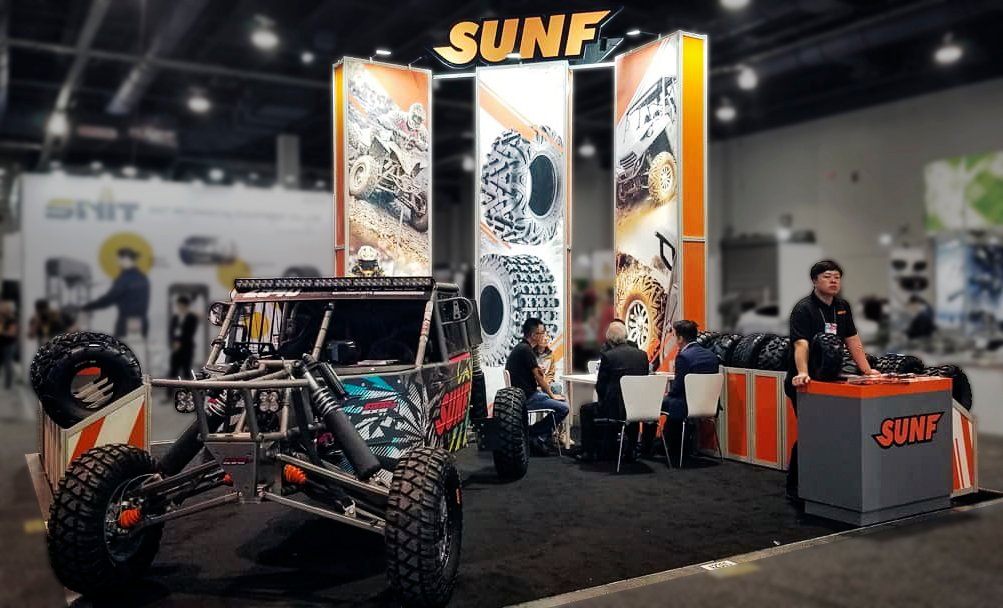 IMIExhibits's tweet photo. Our 20x20 #booth for @sunf_direct at #sema2019 @semashow #lasvegas
.
.
#booths #tradeshow #tradeshows #tradeshowbooth #exhibit #exhibits #exhibitdesign #exhibitdisplay #exhibitionstand #display #branding #boothstand #boothdesign #imiexhibits #imi https://t.co/arK5FV2kgL